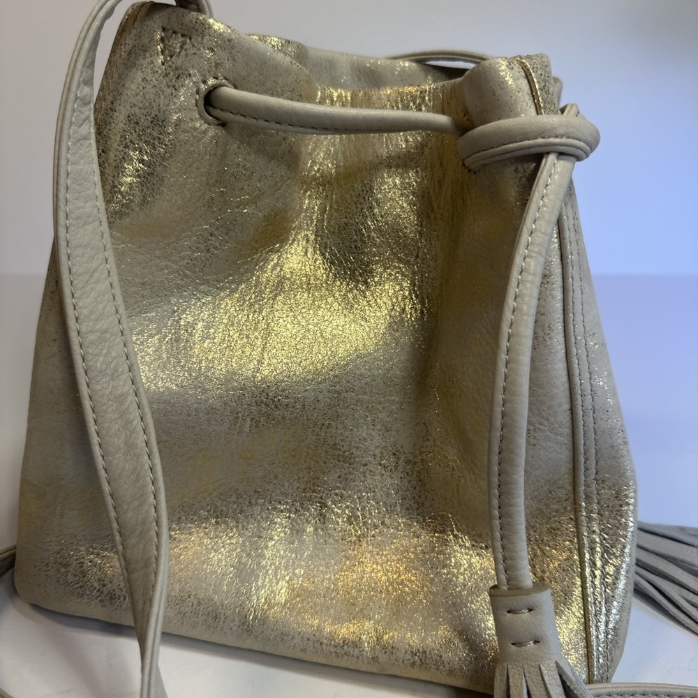 HOBO Original Metallic Gold Triangle Crossbody Bucket Bag - Picture 2 of 9